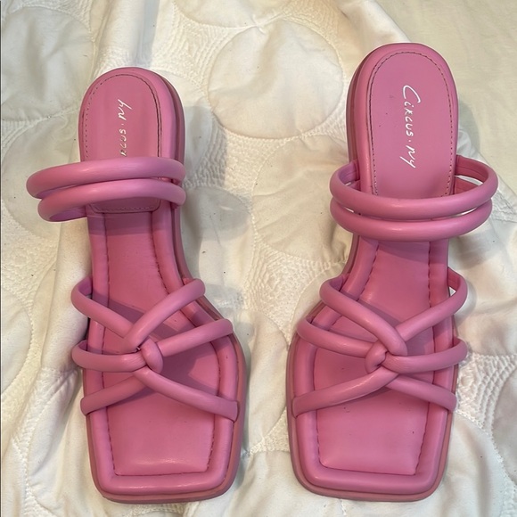 Circus by Sam Edelman Pink Women's Sandals
